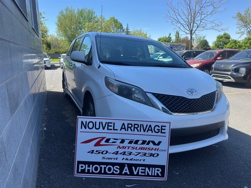 toyota Sienna 2014
