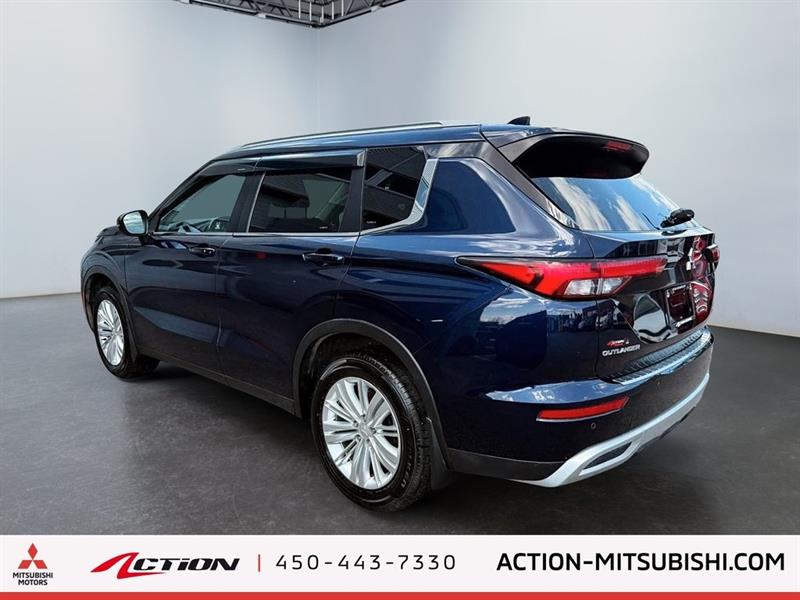 mitsubishi Outlander 2022 - 3