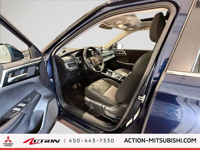 mitsubishi Outlander 2022 - 11