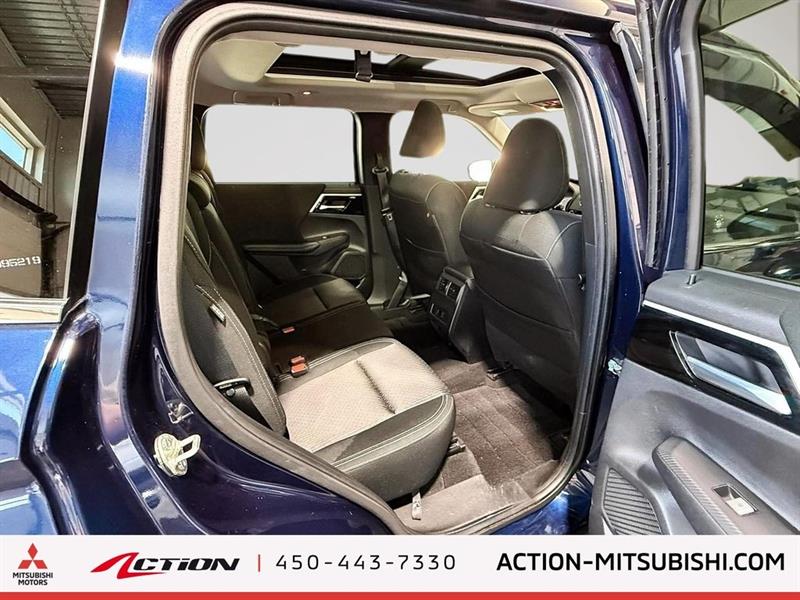 mitsubishi Outlander 2022 - 13