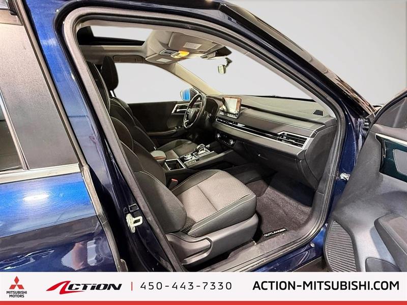 mitsubishi Outlander 2022 - 14