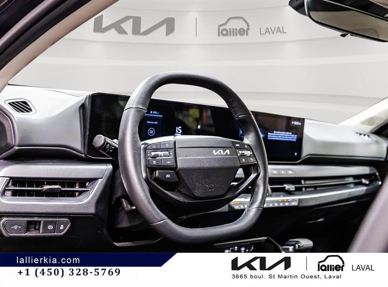 2025 Kia K4 - Image 16