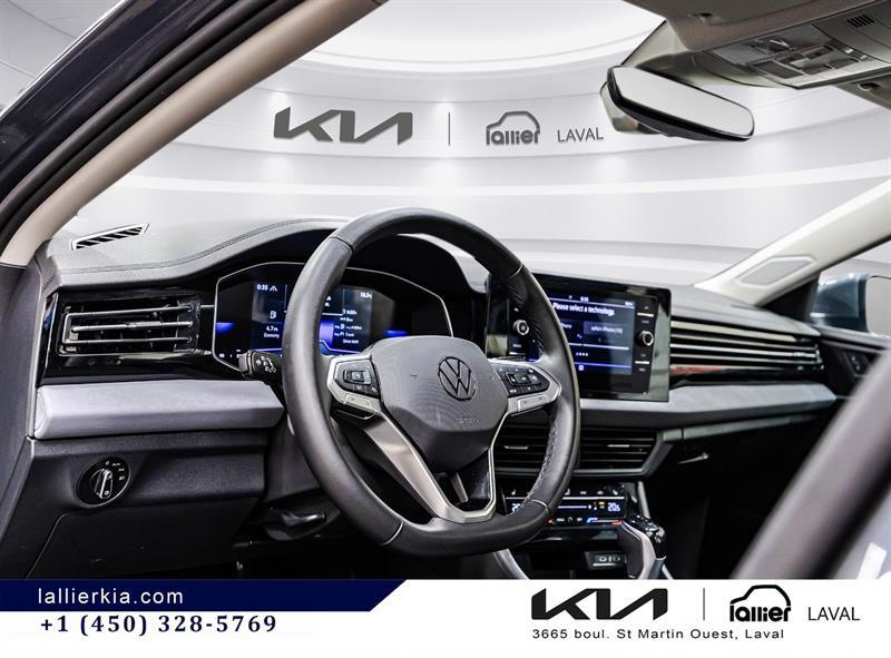 2025 Volkswagen Jetta - Image 16