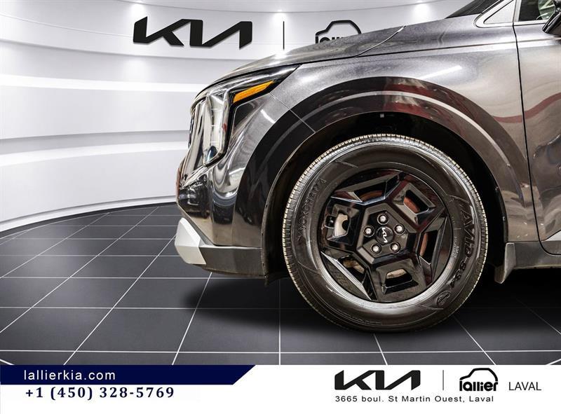 2025 Kia Carnival - Image 13