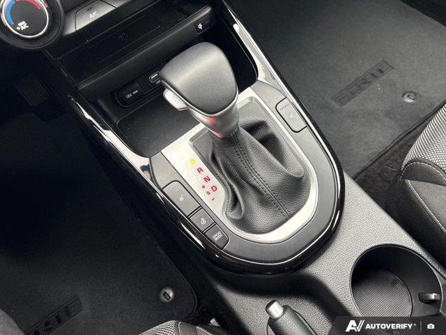 kia Forte 2024 - 21