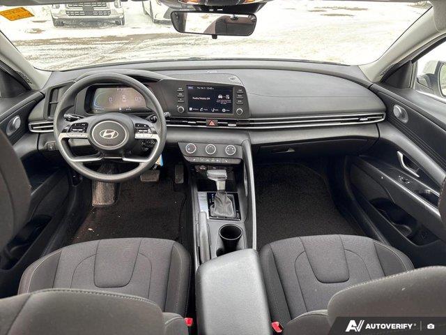 hyundai Elantra 2024 - 27