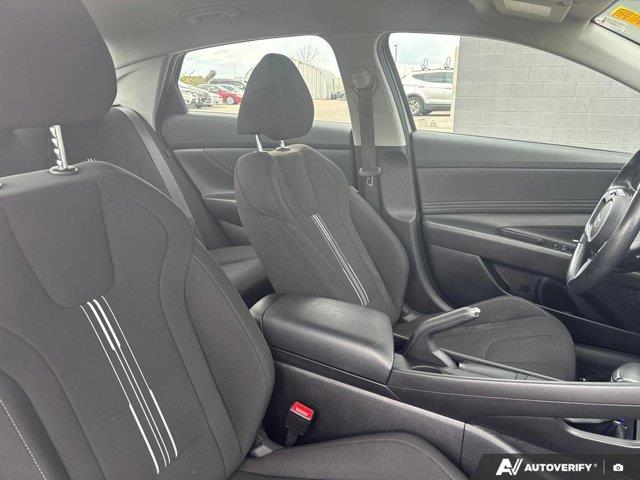 hyundai Elantra 2024 - 25
