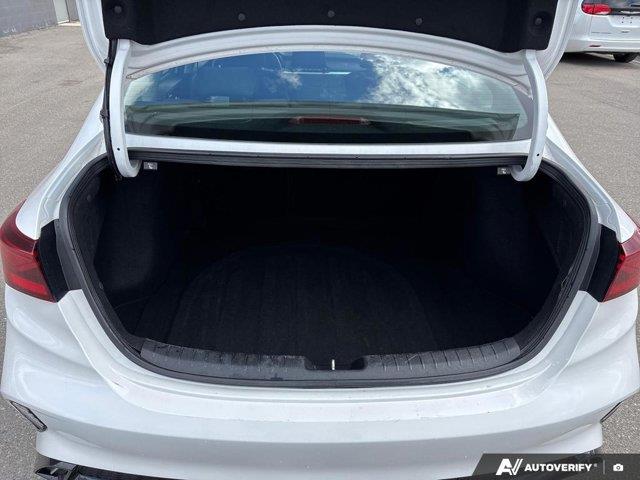 kia Forte 2024 - 15