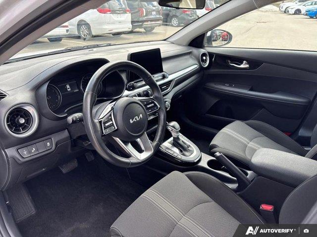 kia Forte 2024 - 16
