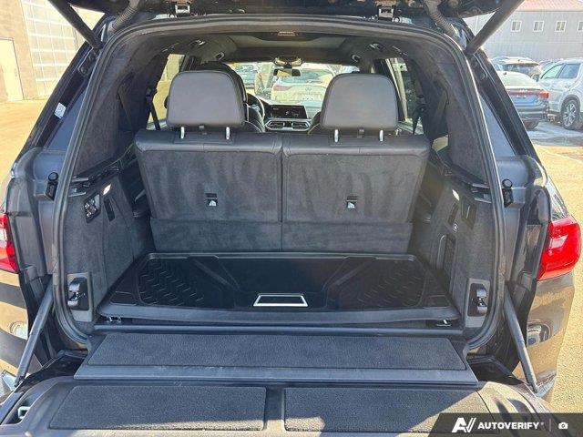 bmw X7 2021 - 15