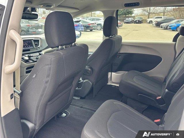 chrysler Grand Caravan 2024 - 26