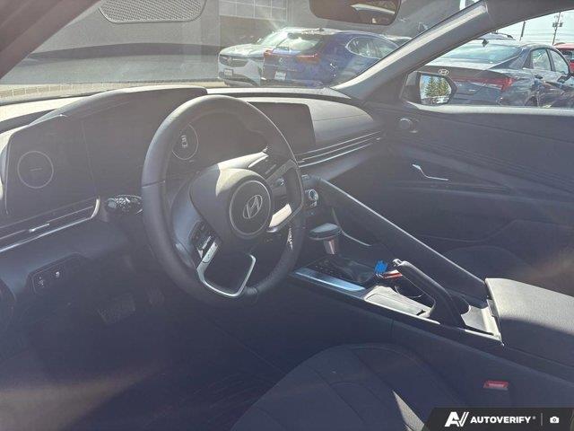 hyundai Elantra 2025 - 16