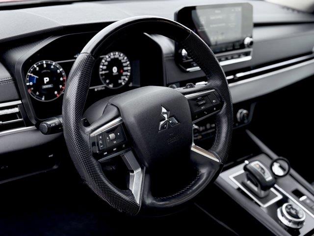 mitsubishi Outlander 2023 - 9
