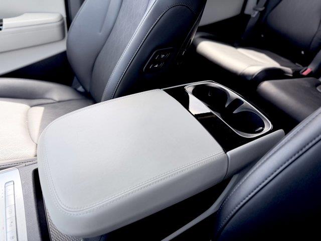 kia Carnival 2024 - 25