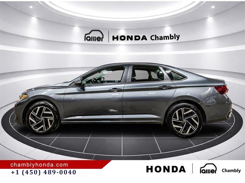 volkswagen Jetta 2023 - 4