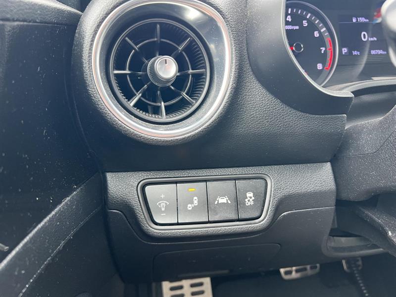kia Forte5 2020 - 11
