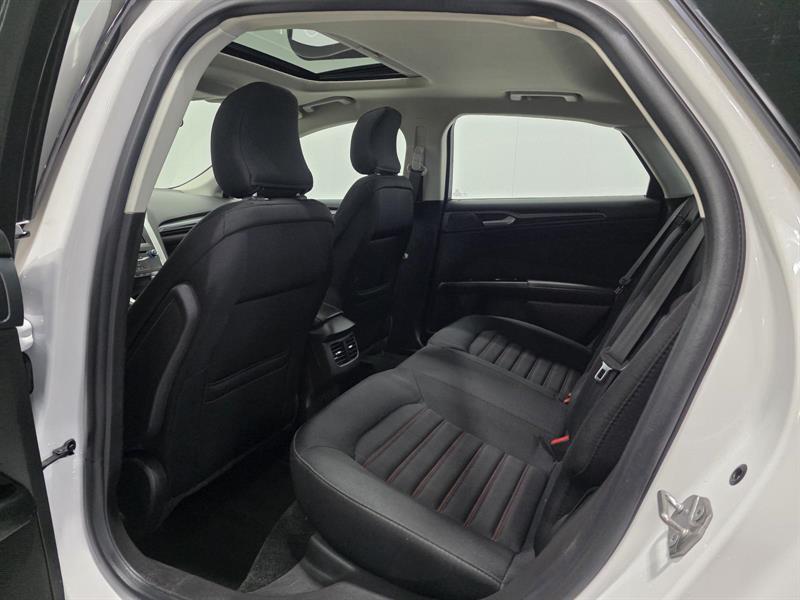 ford Fusion 2015 - 12