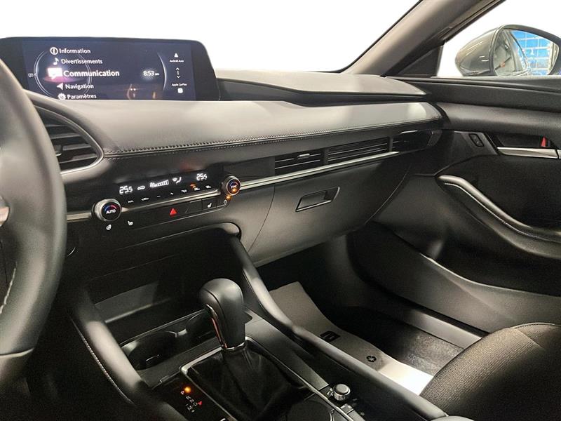 mazda Mazda3 2025 - 18