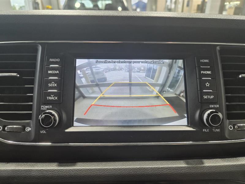 kia Sedona 2021 - 18