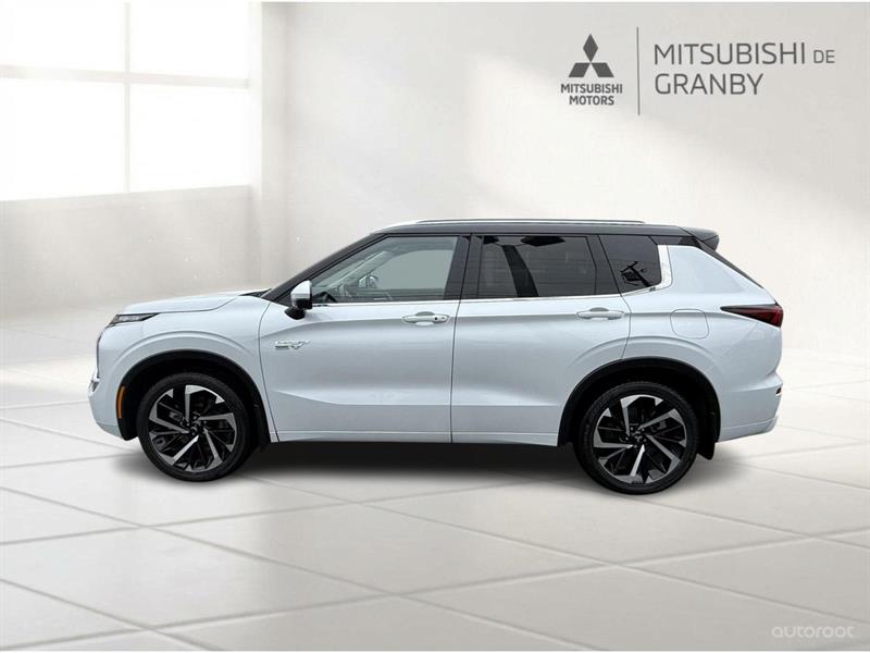 mitsubishi Outlander 2024 - 9