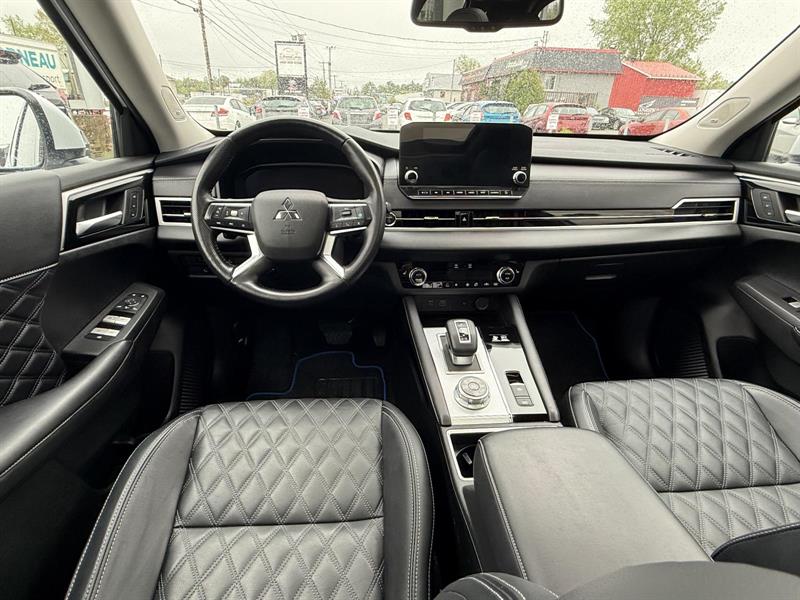 mitsubishi Outlander 2024 - 16