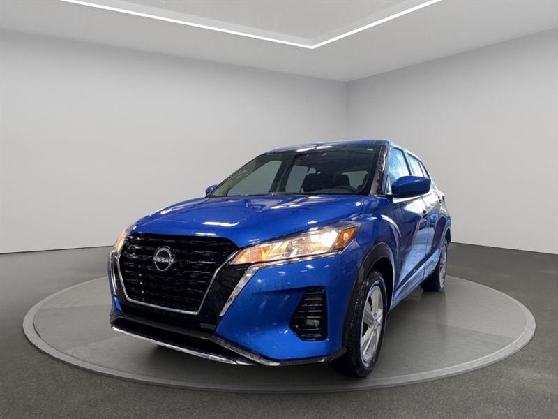 nissan Kicks Play 2025