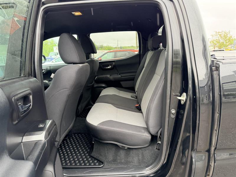 toyota Tacoma 2020 - 12