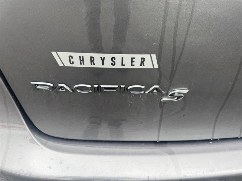 chrysler Pacifica 2020 - 4