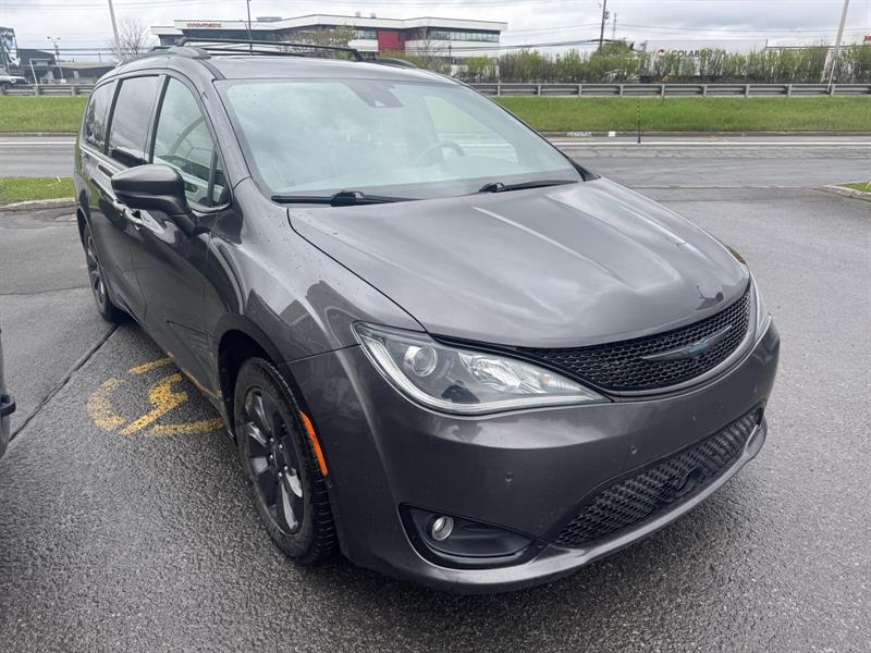 chrysler Pacifica 2020 - 7