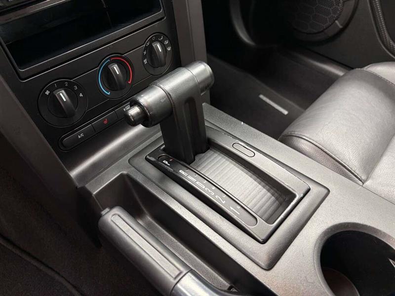 ford Mustang 2009 - 23