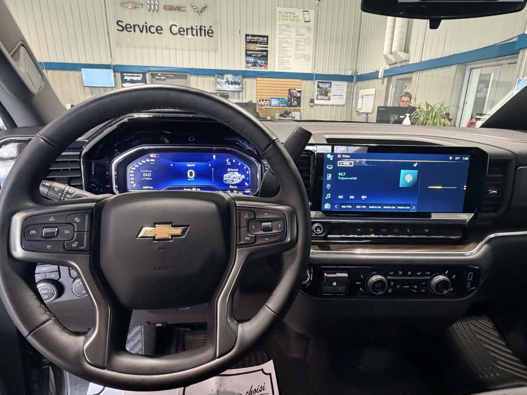 chevrolet Silverado 1500 2025 - 3