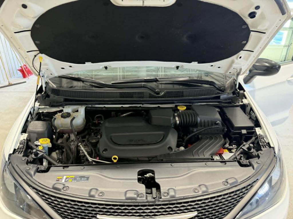 chrysler Grand Caravan 2024 - 2