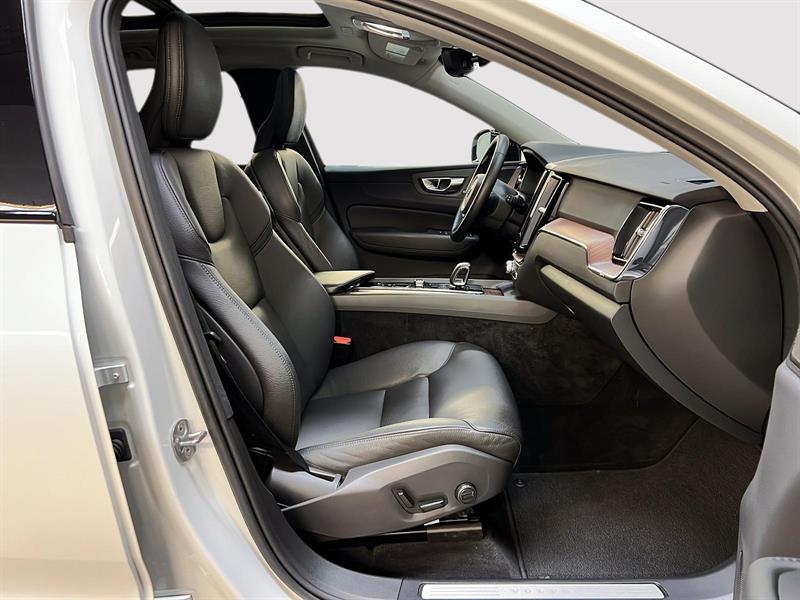 volvo XC60 2024 - 8