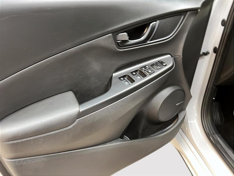 hyundai Kona 2022 - 25