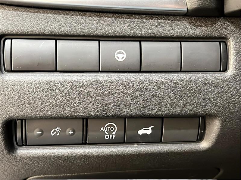 nissan Rogue 2023 - 24