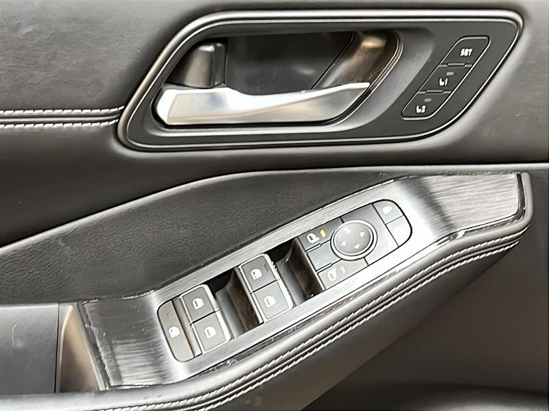nissan Rogue 2023 - 25