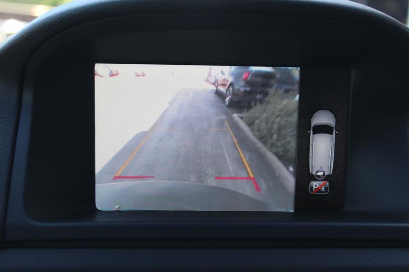volvo XC70 2014 - 17