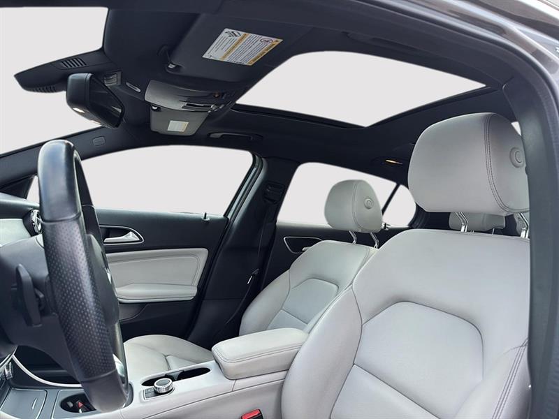 mercedes-benz GLA 250 2020 - 18
