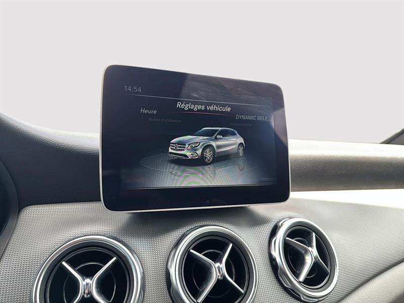 mercedes-benz GLA 250 2020 - 32
