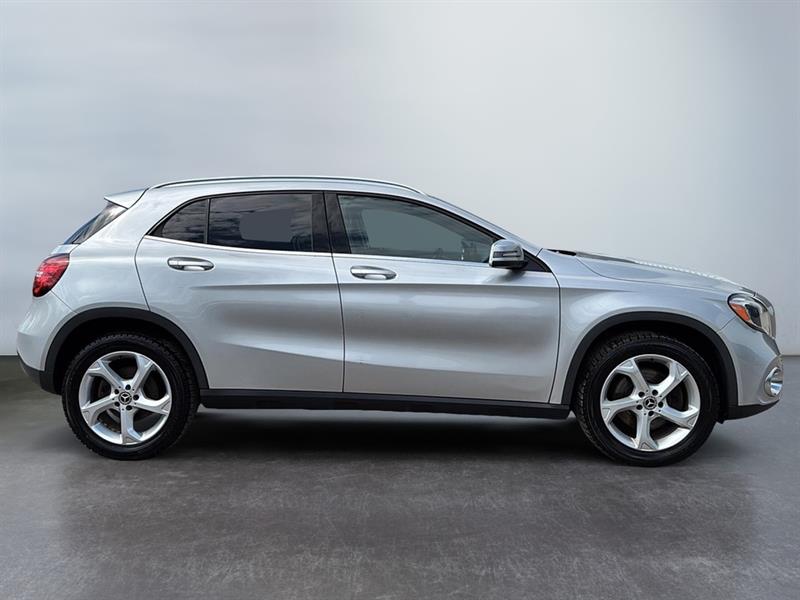mercedes-benz GLA 250 2018 - 10