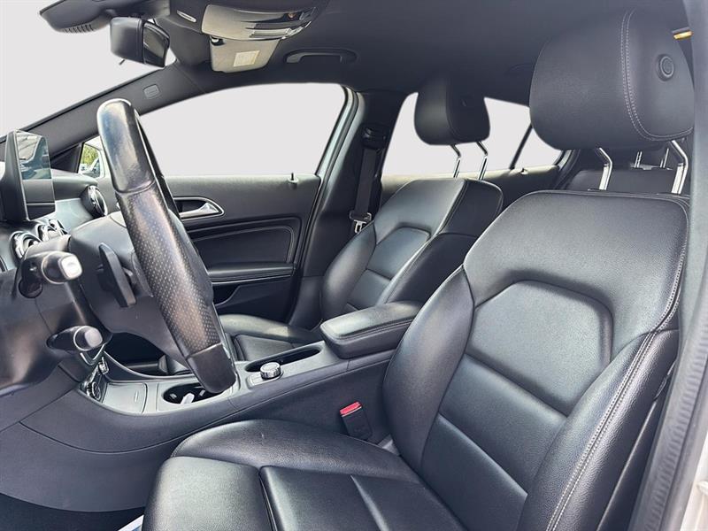 mercedes-benz GLA 250 2018 - 17