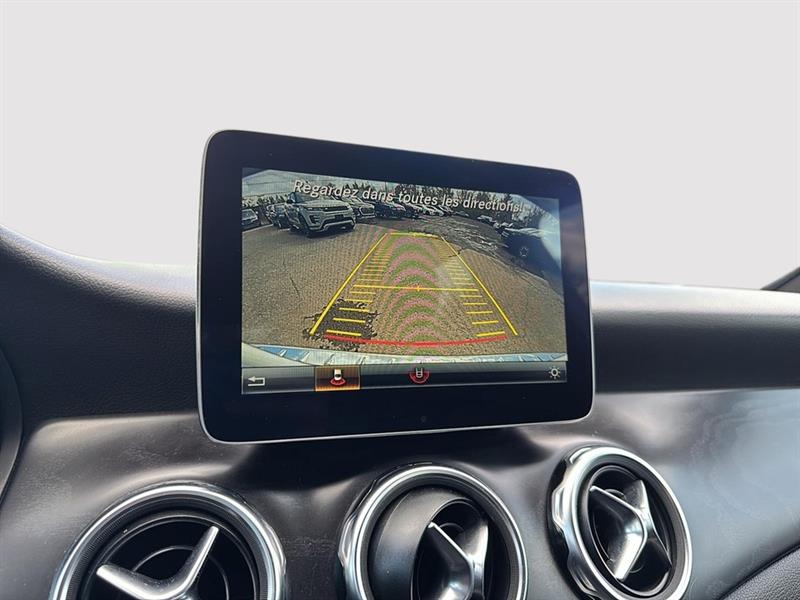 mercedes-benz GLA 250 2018 - 31