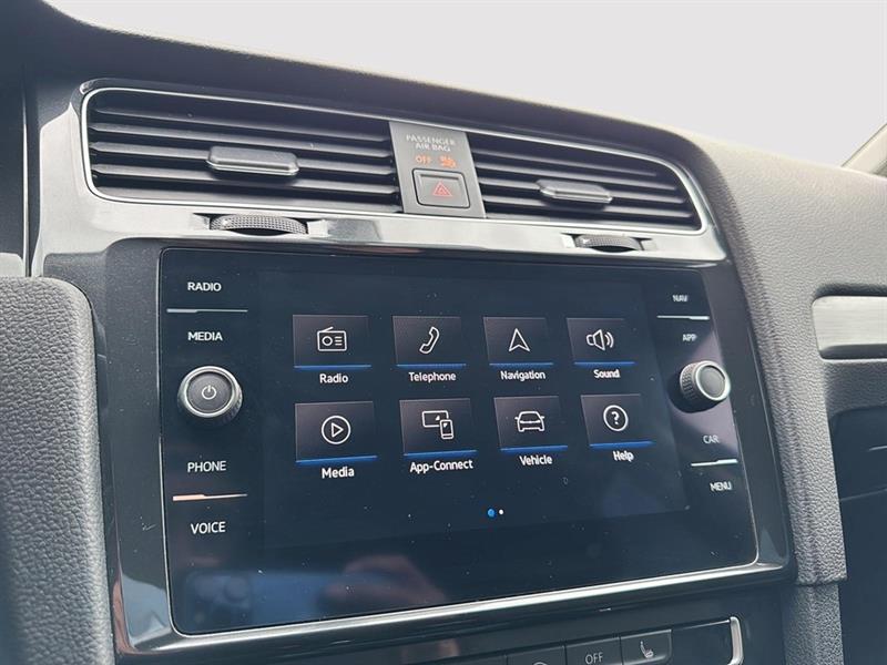 volkswagen Golf 2021 - 26