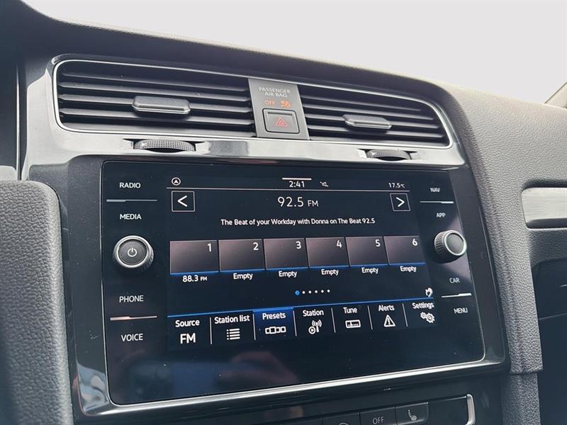 volkswagen Golf 2021 - 27