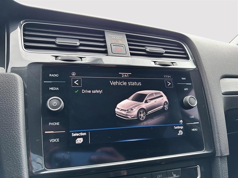 volkswagen Golf 2021 - 32