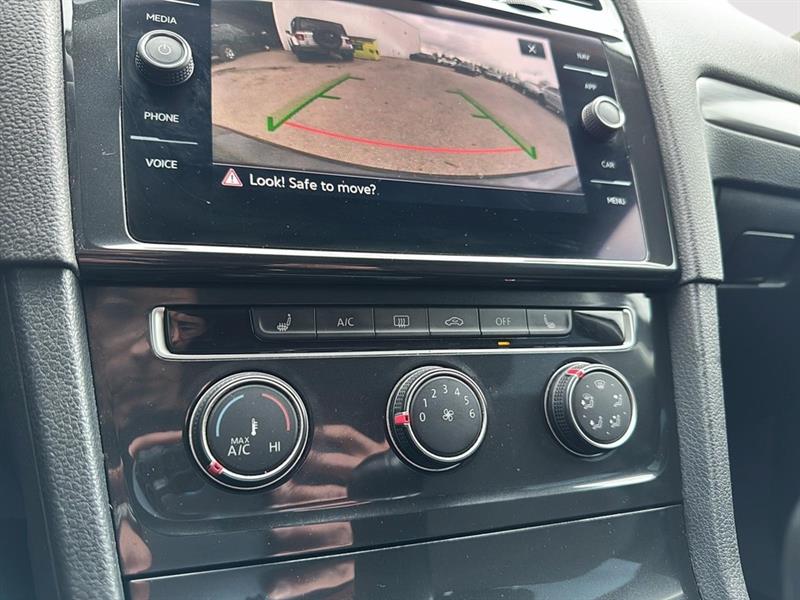 volkswagen Golf 2021 - 34
