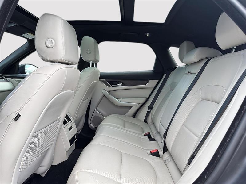 jaguar F-PACE 2022 - 21