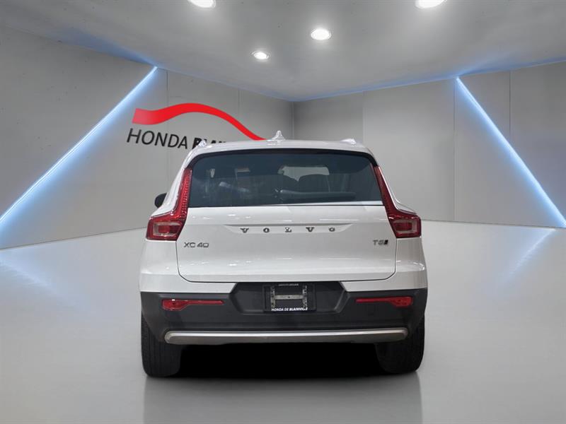 volvo XC40 2021 - 8