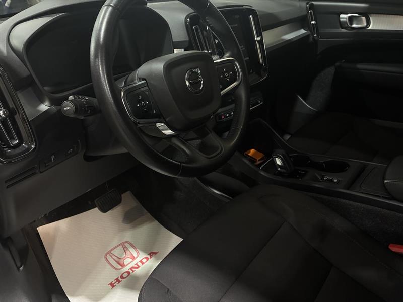 volvo XC40 2021 - 11