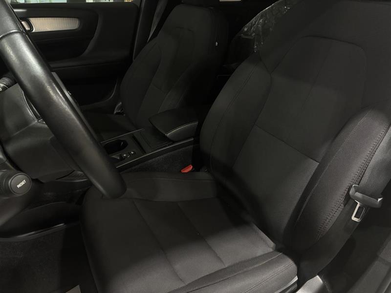 volvo XC40 2021 - 12